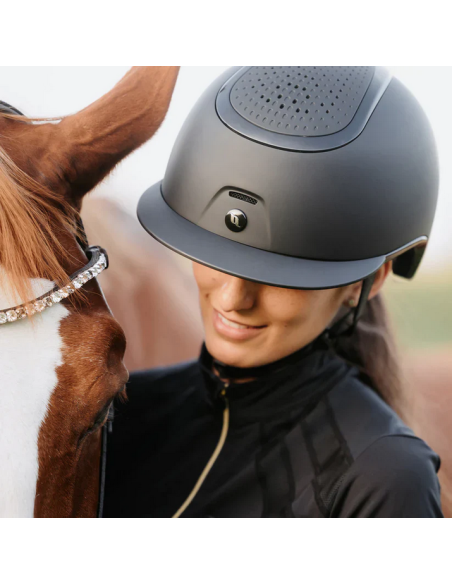 Back on Track Strixx aurinkolipalla ratsastuskypärä M/G